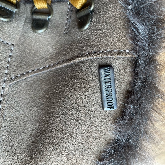 Sorel Alpine Design Waterproof Boots Size 7.5 ✨ Like New ✨ - Picture 4 of 10